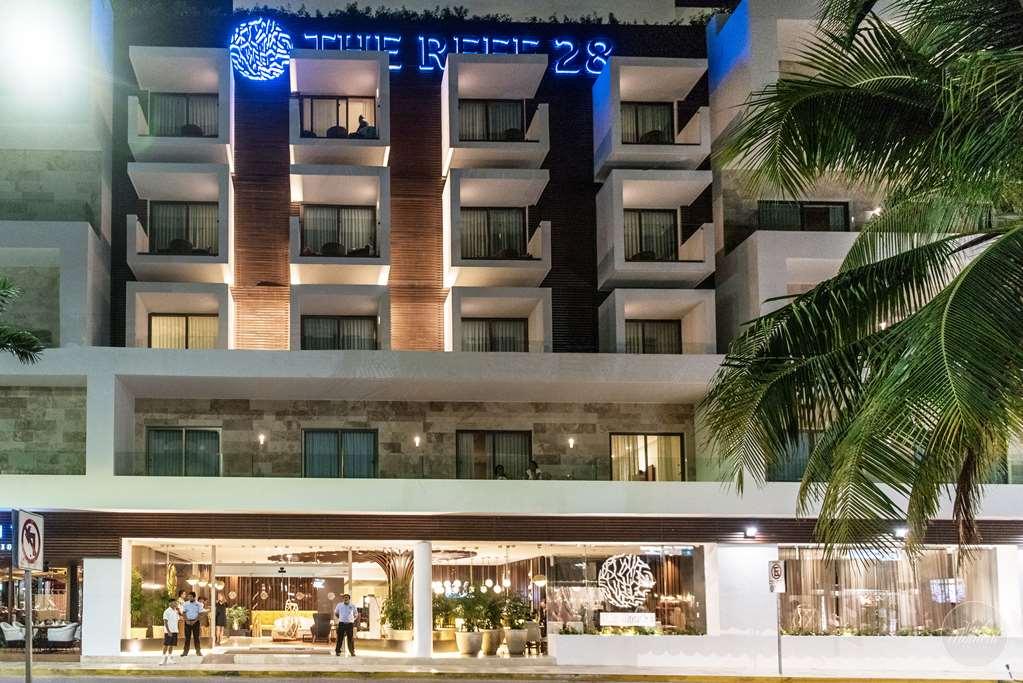 The Reef 28 Hotel Playa del Carmen Exterior photo