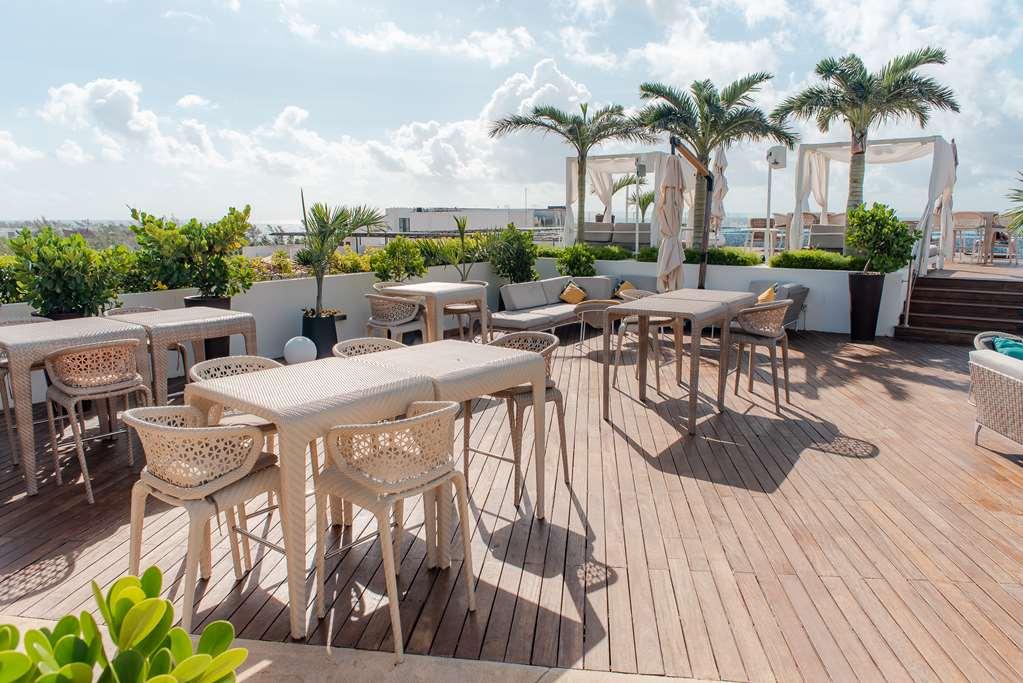 The Reef 28 Hotel Playa del Carmen Restaurant photo