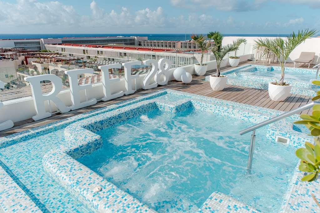 The Reef 28 Hotel Playa del Carmen Facilities photo