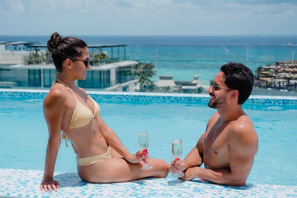 The Reef 28 Hotel Playa del Carmen Facilities photo